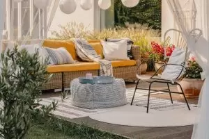 3 équipements indispensables pour profiter au mieux de votre terrasse