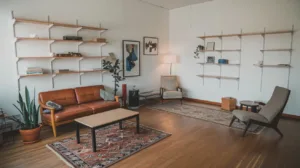 Quelles astuces pour délimiter plusieurs espaces dans une seule pièce ?